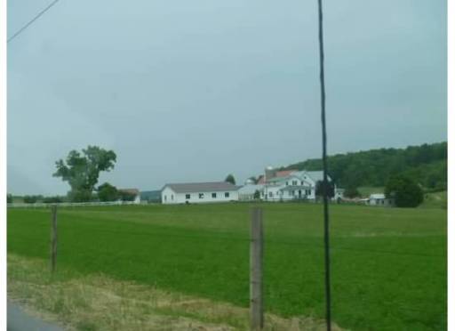 AmishFarmHillside